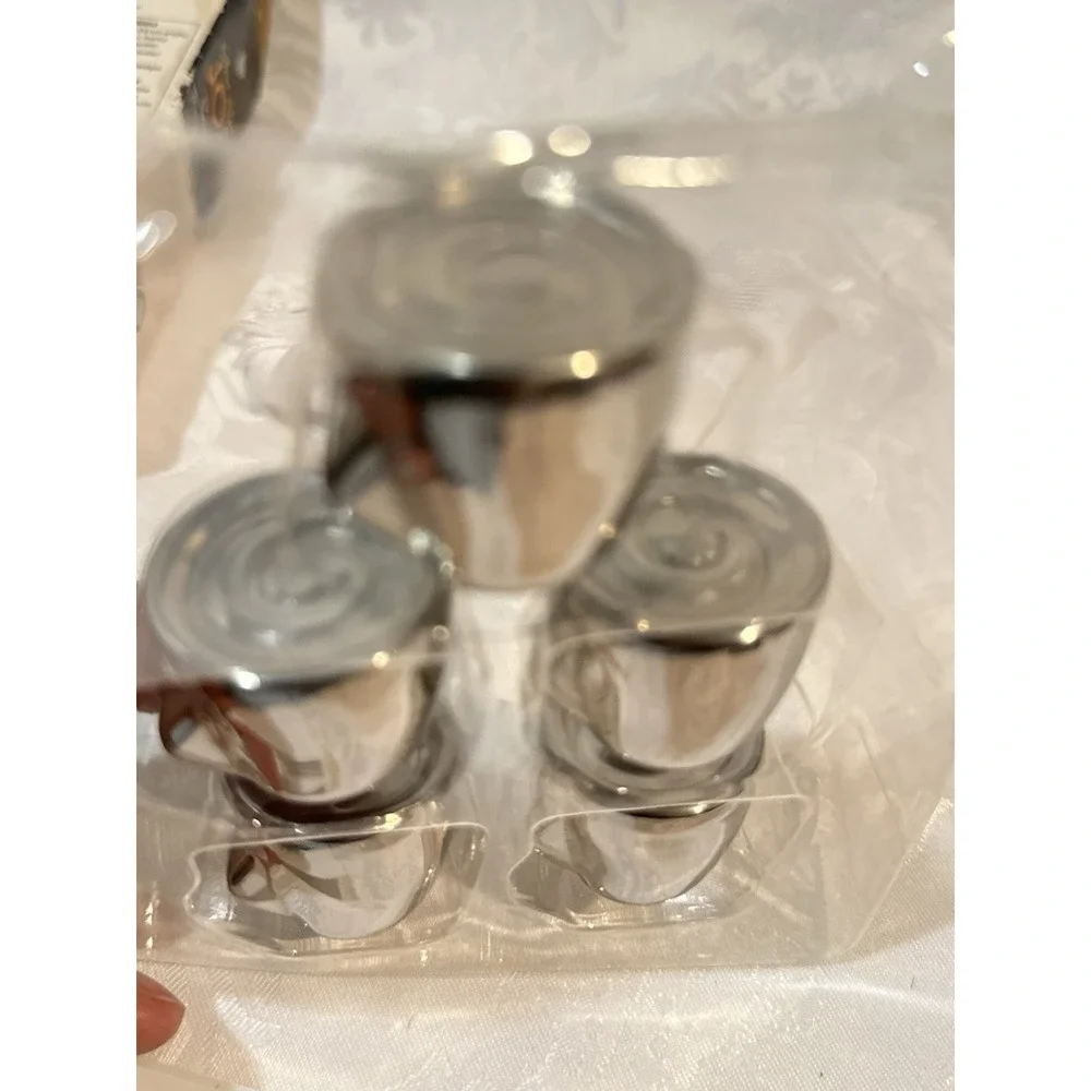 Just Right Joe Beverage Temperature Regulators Open Box New. hot or cold drinks